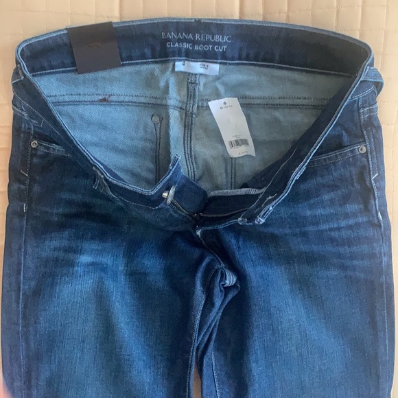 NWT Banana Republic Classic Boot cut Jeans - Picture 3 of 3